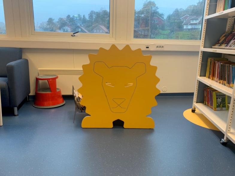 Fellesområde på Lunde skole og flerbrukshall med slitesterkt gulv Taralay